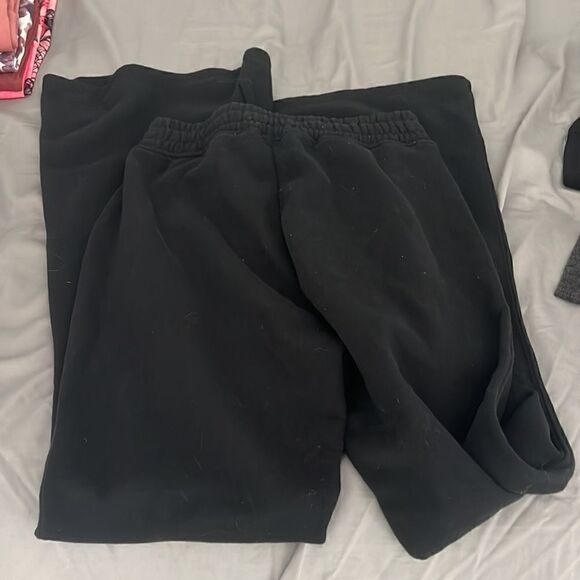 Abercrombie & Fitch flare leg sweatpants sz XS new with tags - Picture 4 of 4